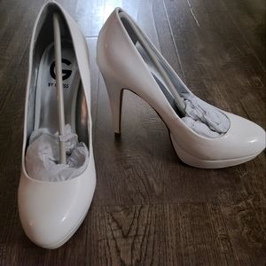 NEW G by Guess Platform Heels